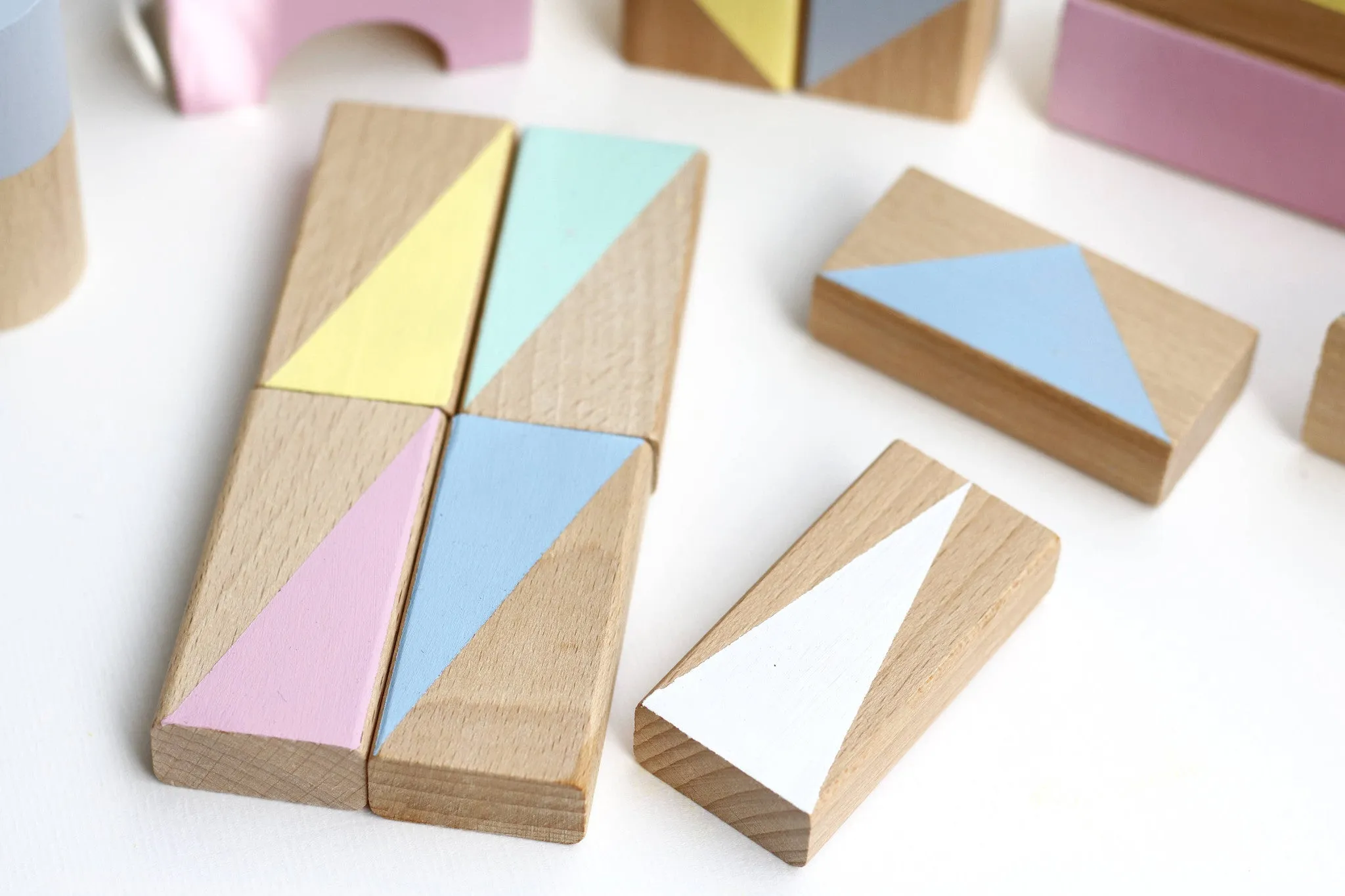 Wooden building blocks - Summer colours